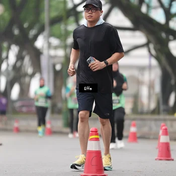 Runner Photo 8478098