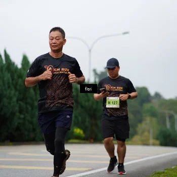 Runner Photo 8478103