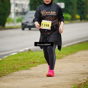 Runner Photo 8478106