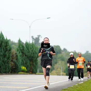 Runner Photo 8478142
