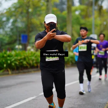 Runner Photo 8478197