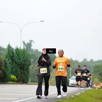Runner Photo 8478203