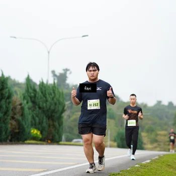 Runner Photo 8478247