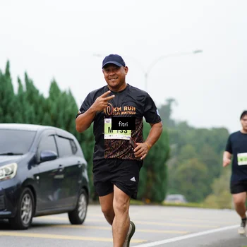 Runner Photo 8478251
