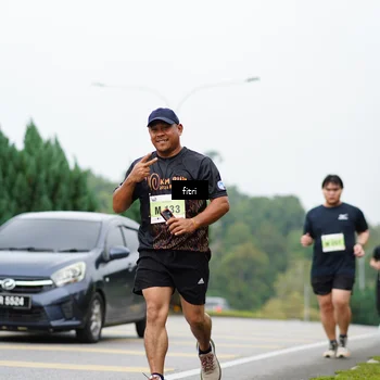 Runner Photo 8478258