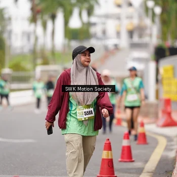 Runner Photo 8478282