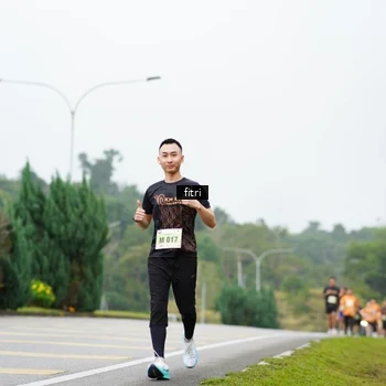 Runner Photo 8478308