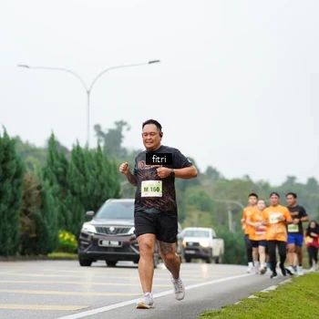 Runner Photo 8478336