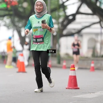 Runner Photo 8478349