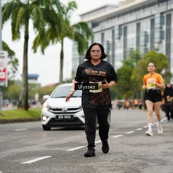 Runner Photo 8478355