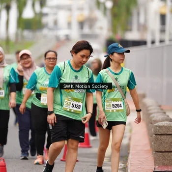 Runner Photo 8478359