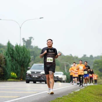 Runner Photo 8478362