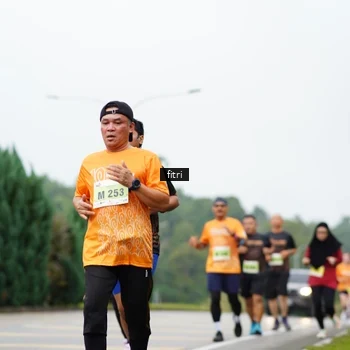 Runner Photo 8478383