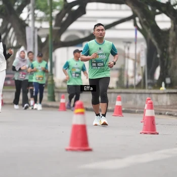 Runner Photo 8478395