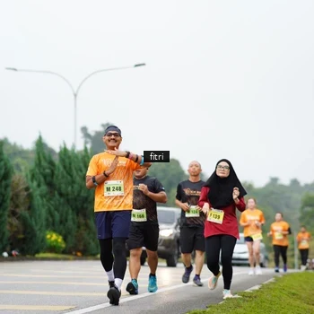 Runner Photo 8478412