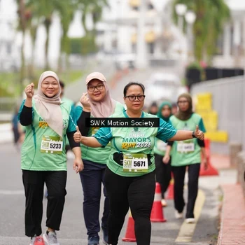 Runner Photo 8478415