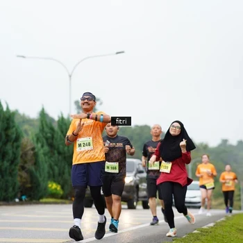 Runner Photo 8478419