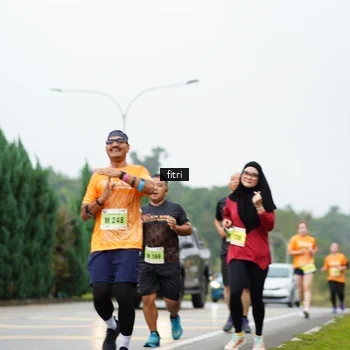 Runner Photo 8478451