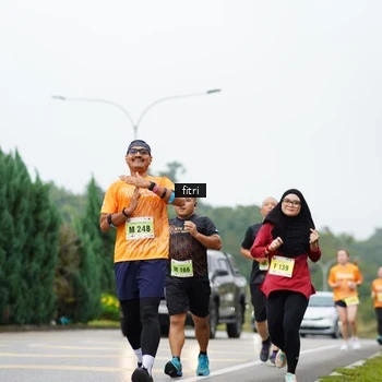 Runner Photo 8478456