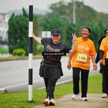 Runner Photo 8478477