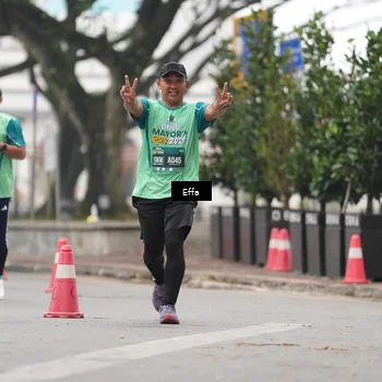 Runner Photo 8478519