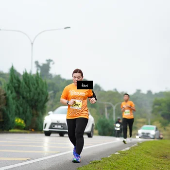 Runner Photo 8478546