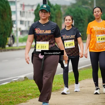 Runner Photo 8478668