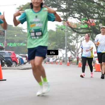 Runner Photo 8478695