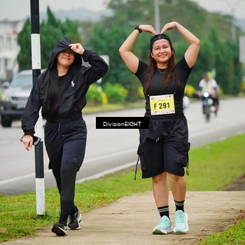 Runner Photo 8478718