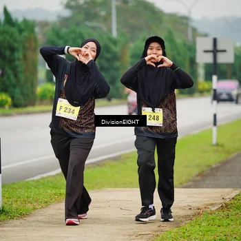 Runner Photo 8478734