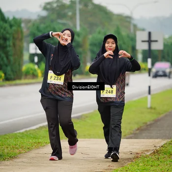 Runner Photo 8478735