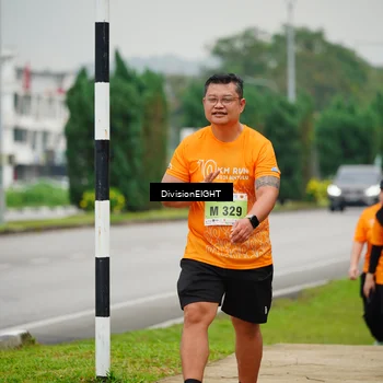 Runner Photo 8478768