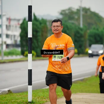 Runner Photo 8478771