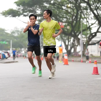 Runner Photo 8478921