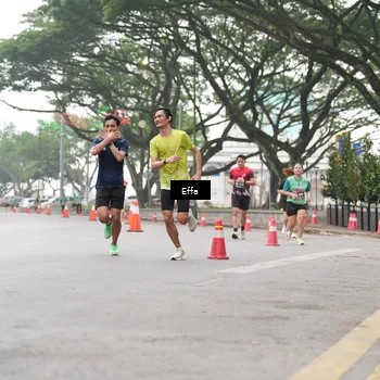 Runner Photo 8478935