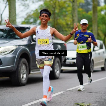 Runner Photo 8479002