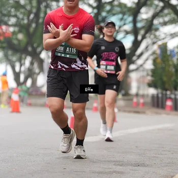 Runner Photo 8479003