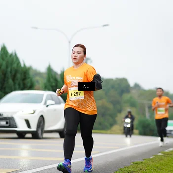 Runner Photo 8479039