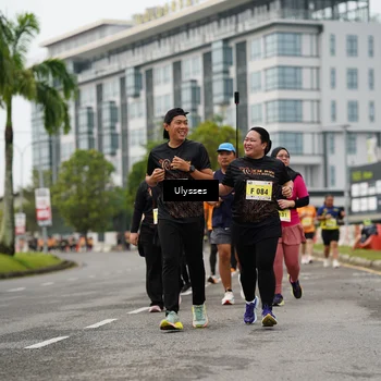 Runner Photo 8479059