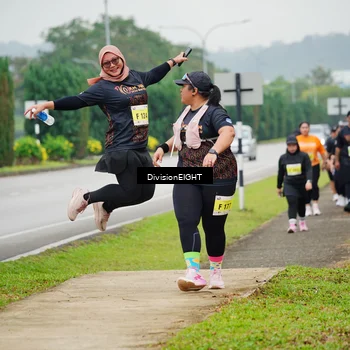 Runner Photo 8479066