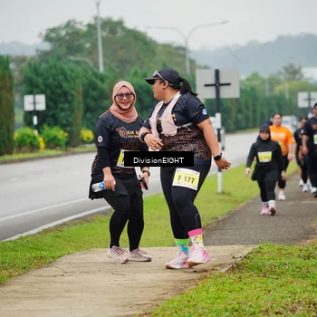 Runner Photo 8479075