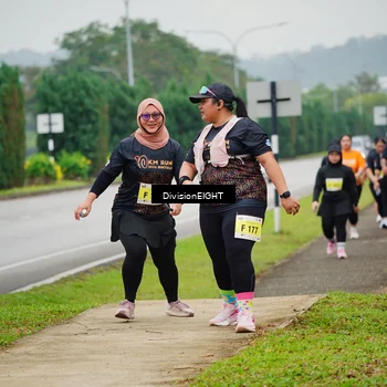 Runner Photo 8479080