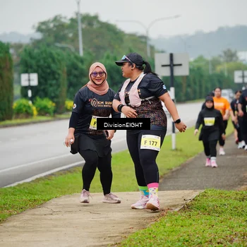 Runner Photo 8479081