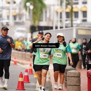 Runner Photo 8479099