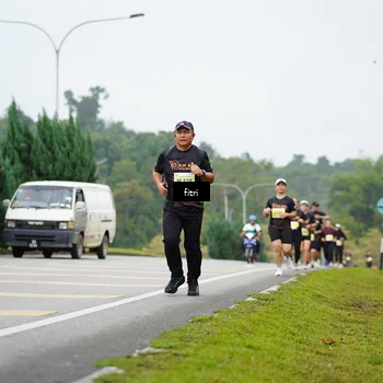 Runner Photo 8479114