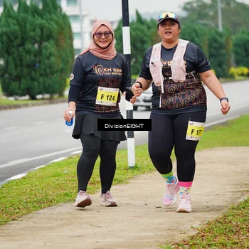 Runner Photo 8479183