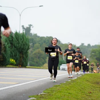 Runner Photo 8479211