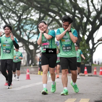 Runner Photo 8479302