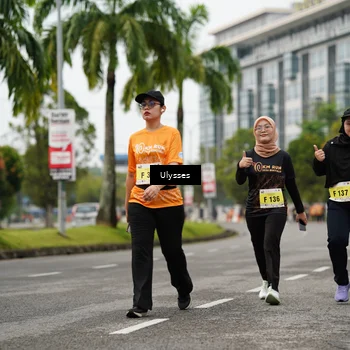 Runner Photo 8479305