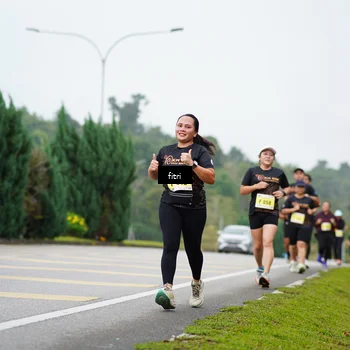 Runner Photo 8479311
